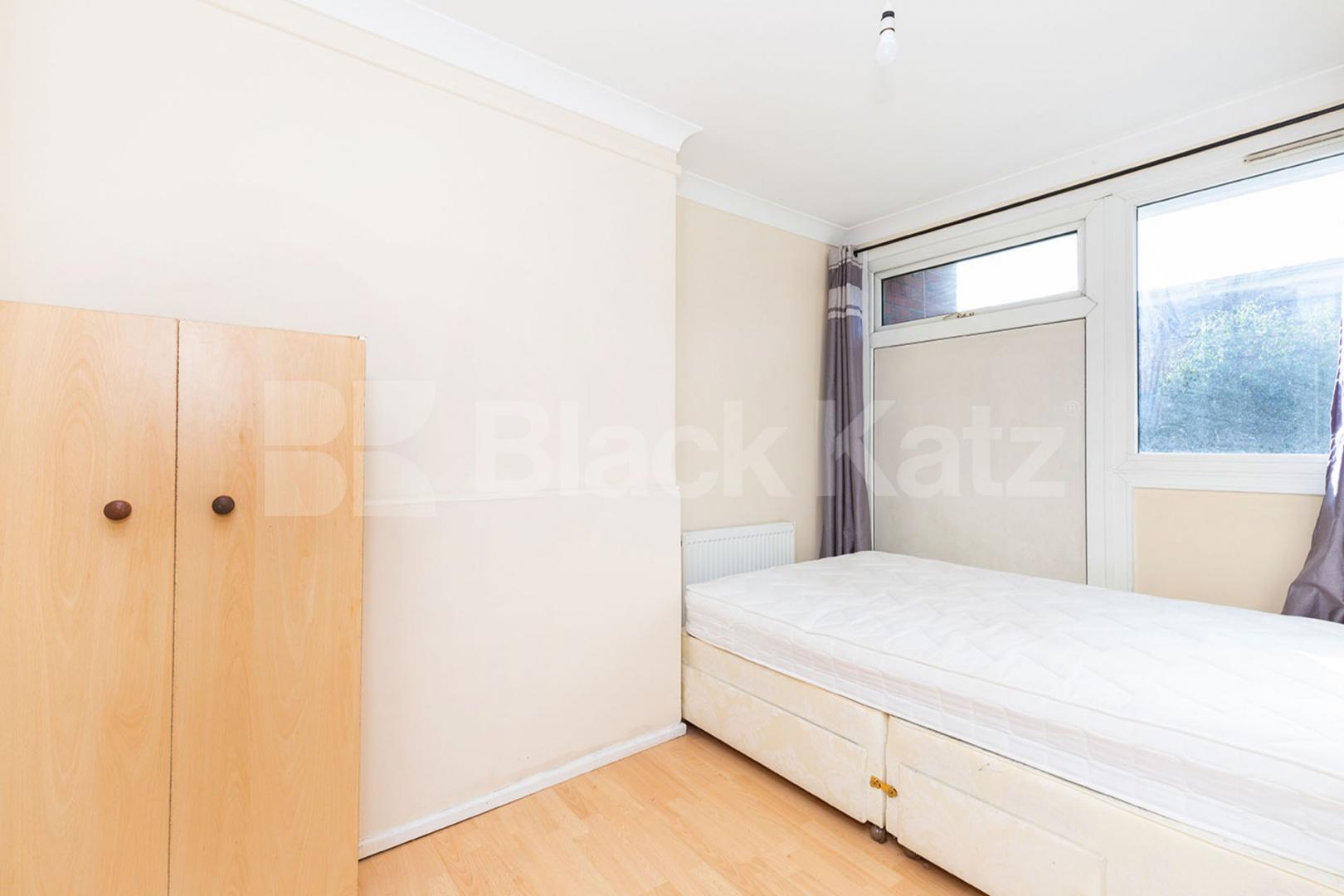 Arranged over 2 floors is this 4 bedroom with balcony and modern kitchen Twyford Street, Kings Cross